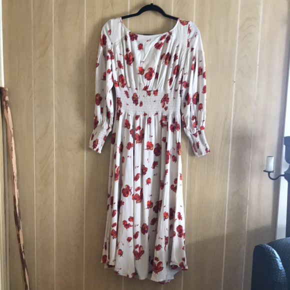 FREE PEOPLE Medium Long Sleeve Maxi Dress Floral Shirred V-Neck Cottage Prairie - Picture 2 of 11